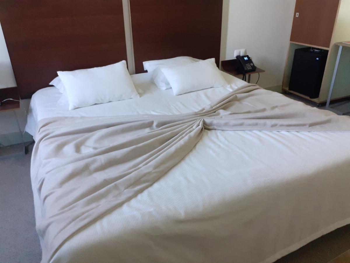 Hotel Principe Da Beira Fundão Kültér fotó